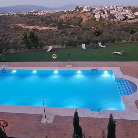 Small Oasis - Appartement 6 Personnes Manilva Dış mekan fotoğraf