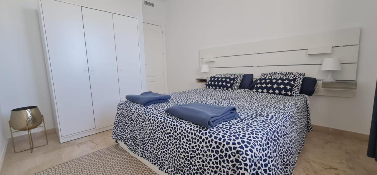 Small Oasis - Appartement 6 Personnes Manilva Dış mekan fotoğraf
