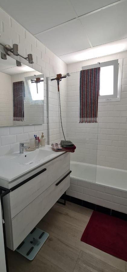 Small Oasis - Appartement 6 Personnes Manilva Dış mekan fotoğraf