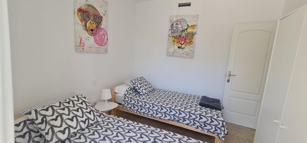 Small Oasis - Appartement 6 Personnes Manilva Dış mekan fotoğraf
